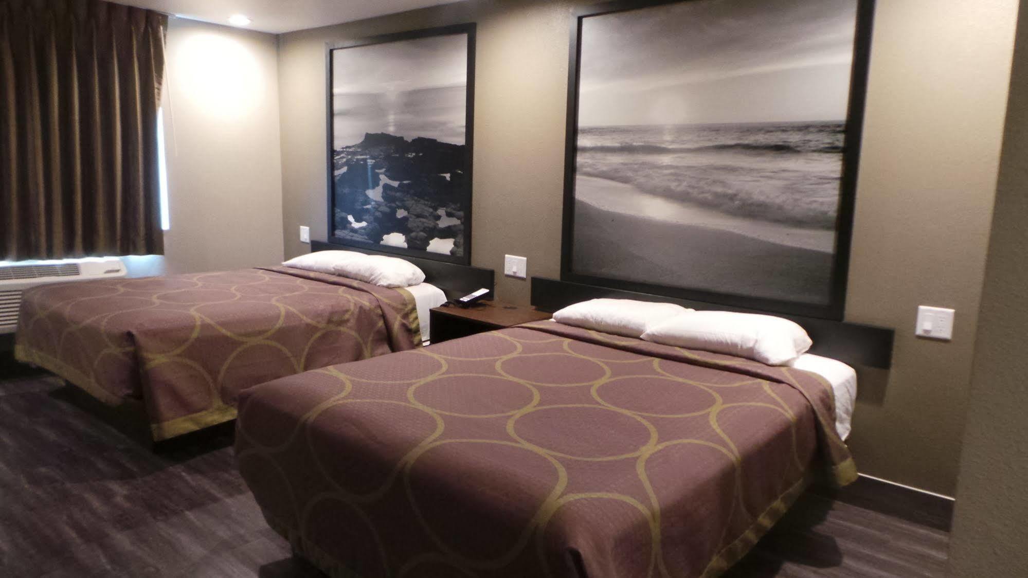 Super 8 By Wyndham San Diego/Imperial Beach Esterno foto